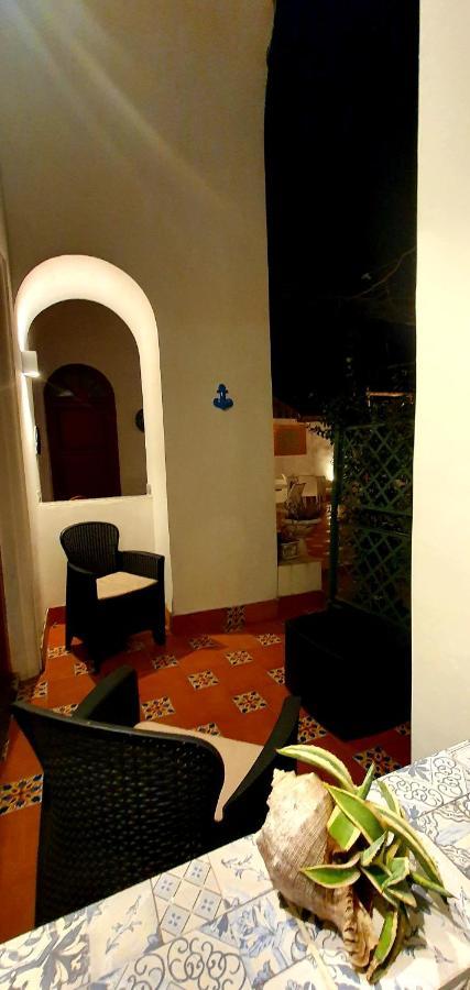 Dimora Del Conte Sorrento Coast Seaview Διαμέρισμα Vico Equense Δωμάτιο φωτογραφία